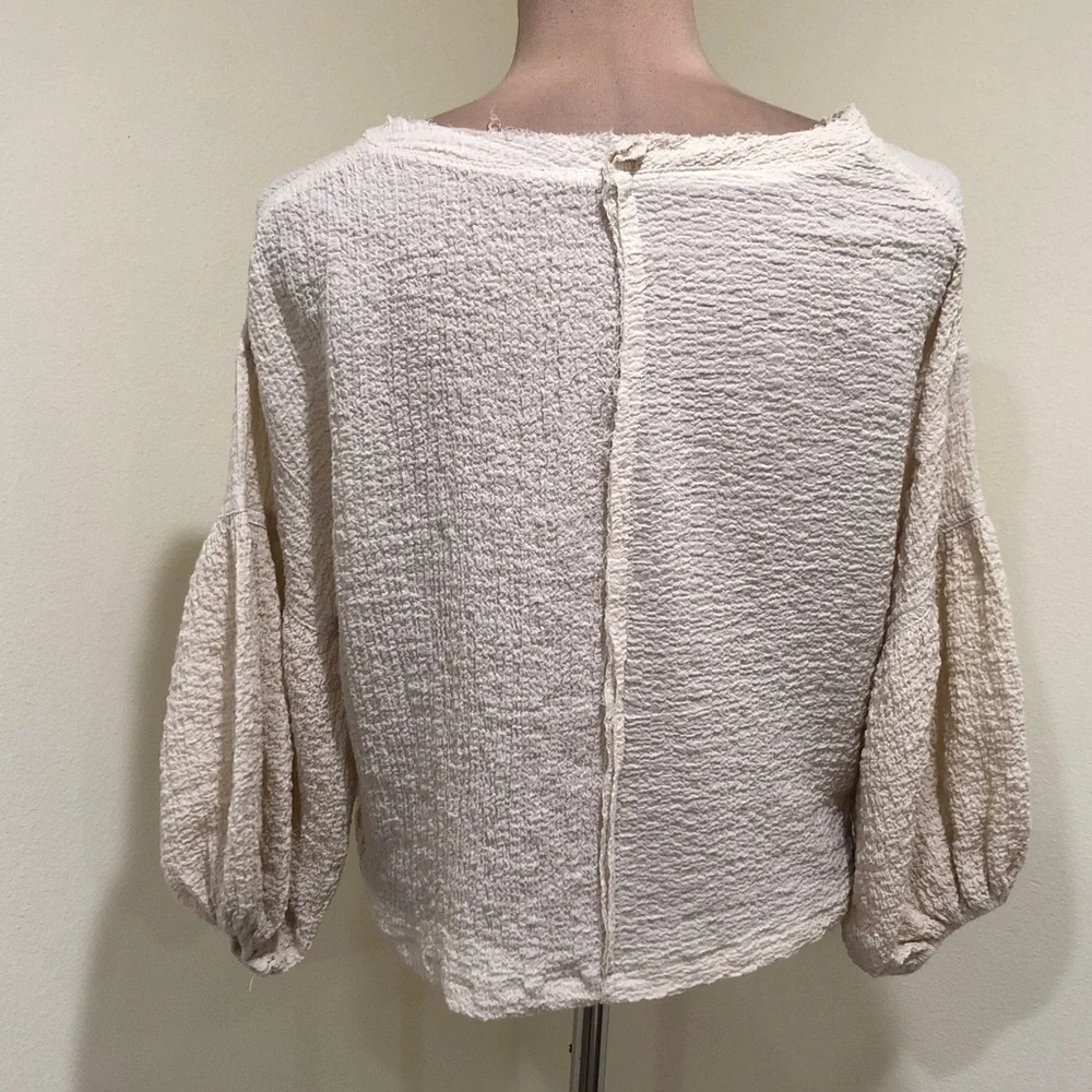 Anthropologie Grade & Gather Blouse Size Small Ecru Light Beige Textured Top